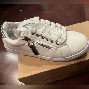 NWT White Sneakers with Silver Zippers